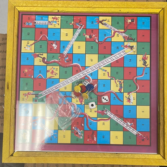 LUDO GAME AND DICE